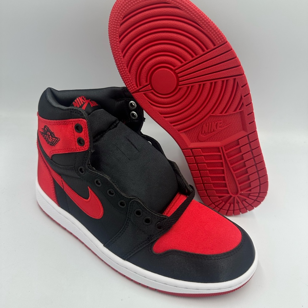 Jordan 1 Retro High OG Satin Bred (Women's)
